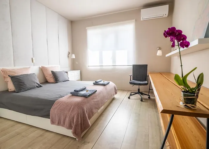 Center “marta” Apartament Warna